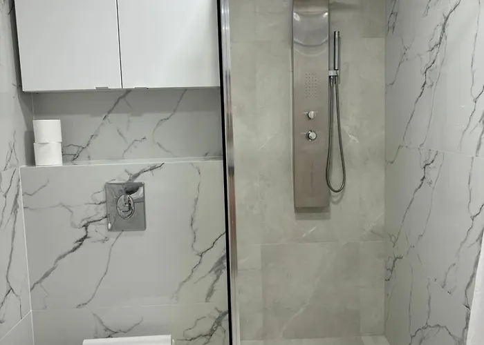 Srodmiescie - Plac Unii 44 A Apartment *